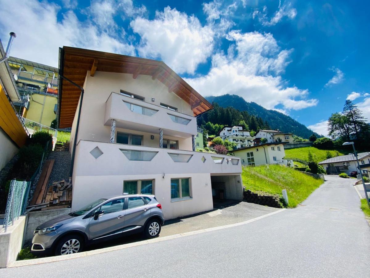 Pension Jagerhof Jerzens Bagian luar foto
