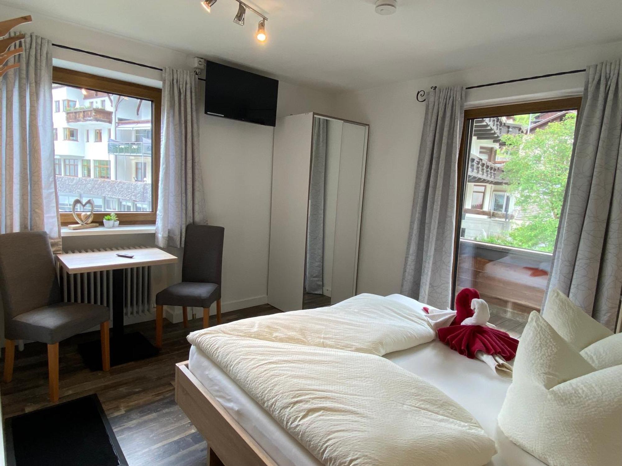 Pension Jagerhof Jerzens Bagian luar foto